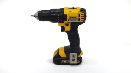 18V Cordless Drill Kit